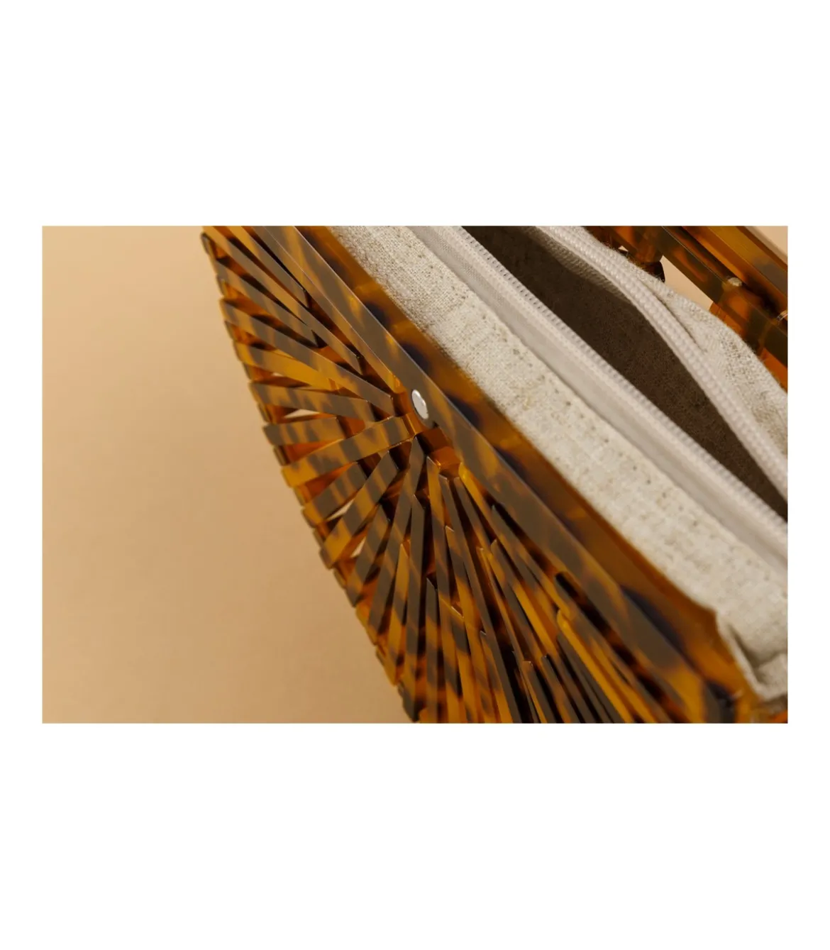 Clutch Con Bandolera Media Luna