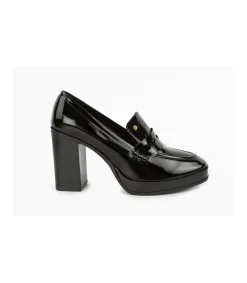 Zapato Mocasin Con Tacon Charol Mauve