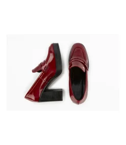 Zapato Mocasin Con Tacon Charol Mauve